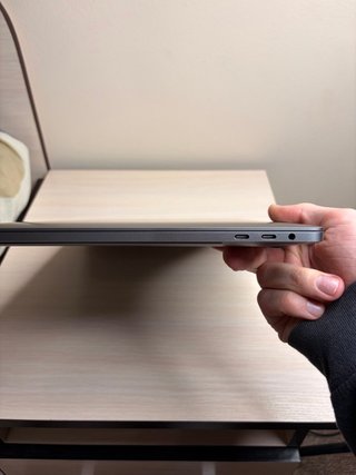 MacBook Pro 15 2018 Intel i9 32GB RAM 512GB SSD