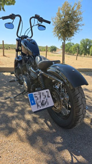 Harley Davidson Forty Eight Negra