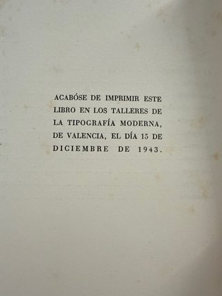 LIBRO EN LOS CAMINOS DE LA NOCHE