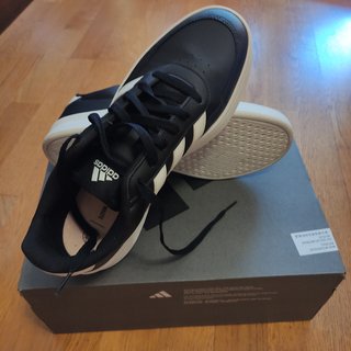 Adidas Breaknet 2.0 HP9425 - Talla 44 – 1 SOLO USO