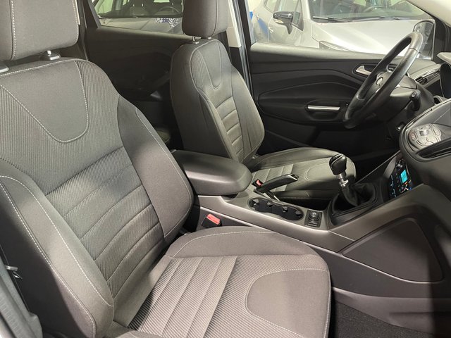 Ford Kuga 1.5 Ecoboost 150cv