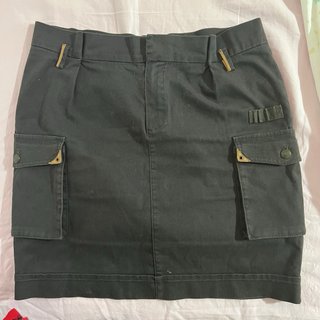 Falda cargo Massimo Dutti negra