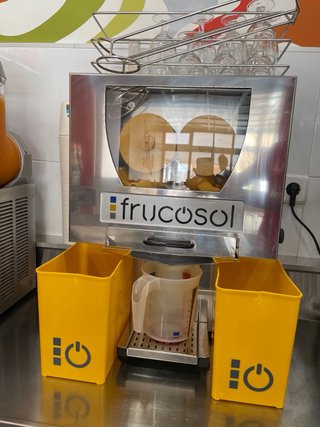 Exprimidor de naranjas Frucosol