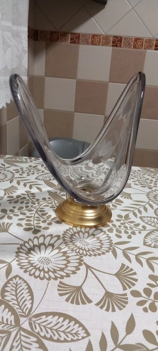 Centro de mesa vintage de cristal tallado con base