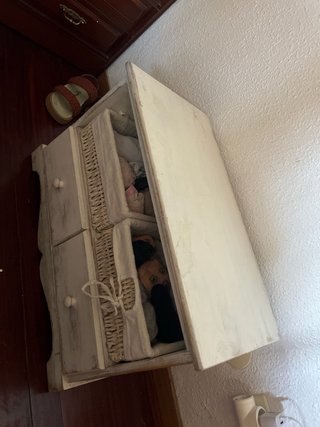 Mueble auxiliar cajones mimbre y madera