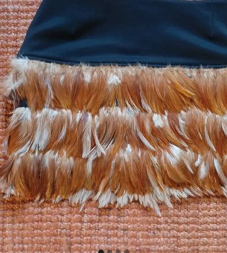 Minifalda MONA LA MARBELLA plumas Talla M