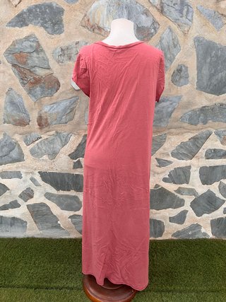Vestido largo rosa con estrella