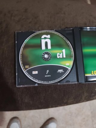 Los Éxitos del Año 2001 - 3 CDs