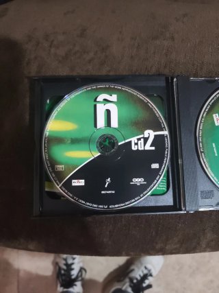 Los Éxitos del Año 2001 - 3 CDs