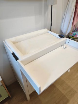 Cómoda cambiador Ikea Sundvik blanca