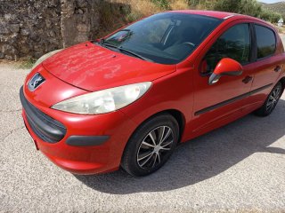 Peugeot 207 2010