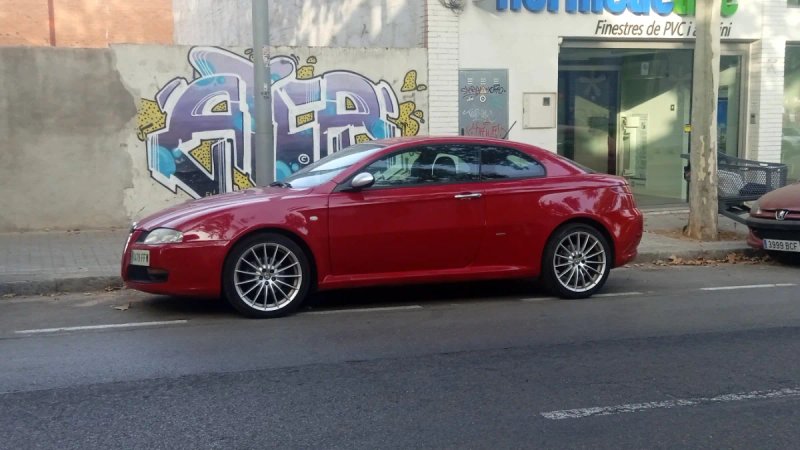 Alfa Romeo GT 2007 - foto 1