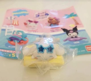 Figura Cinnamoroll Bandai Piscina