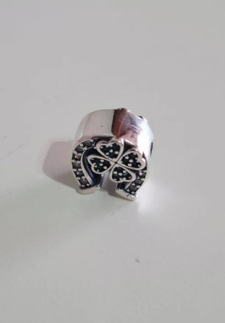Charm Herradura Trébol Suerte Plata S925