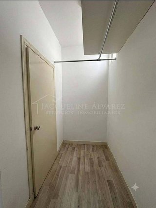 Local comercial en alquiler en Villayuventus-Renfe en Parla