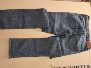Pantalón Levi's 714 Straight Talla 27