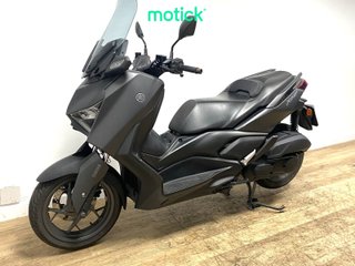 YAMAHA XMAX 125