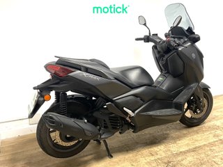 YAMAHA XMAX 125