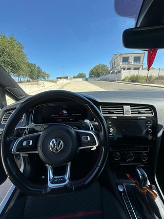 Volkswagen Golf GTI 7.5