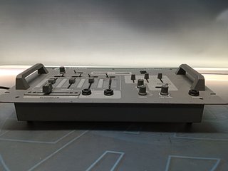 Mesa akiyama stereo mixer & equalizer  mx-4200