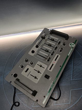 Mesa akiyama stereo mixer & equalizer  mx-4200