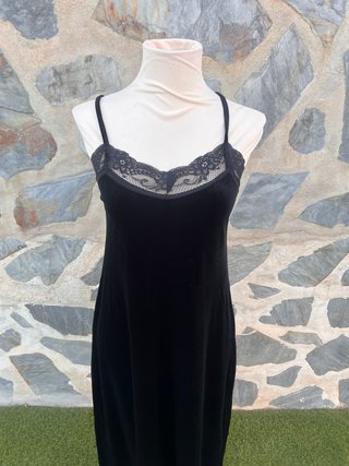 Vestido largo negro terciopelo encaje