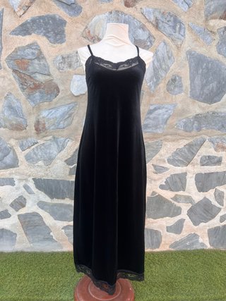 Vestido largo negro terciopelo encaje