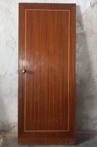 Puerta de madera