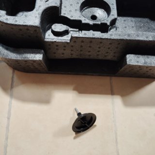 Ford Focus espuma maletero para kit de pinchazos