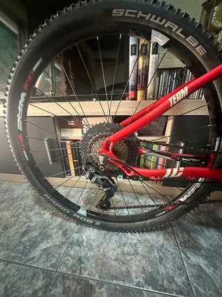 Bicicleta de Montaña Roja