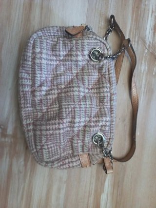 Bolso Bandolera Guess Beige y Rosa
