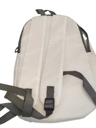 Mochila pequeña amarilla con cremalleras negras