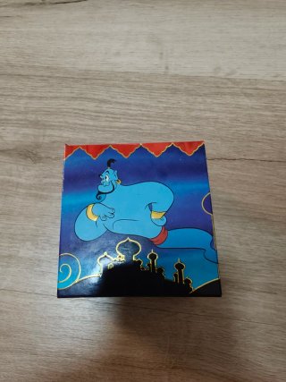 Colonia Aladdin azul y dorada