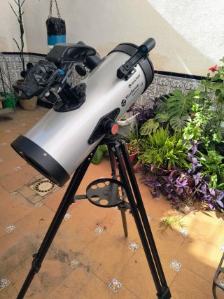 Telescopio Celestron StarSense Explorer LT 127 AZ