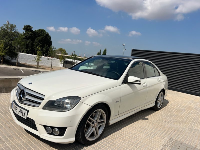Mercedes-Benz Clase C220 AmG 170 cv - foto 1