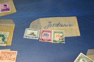 Sellos Asia años 40 y más. China, Japón, Israel, Indonesia, Birmania...