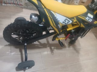 Moto infantil KRX 53 casi nueva