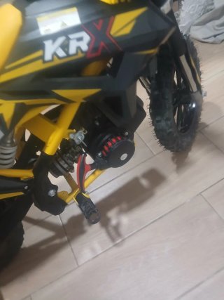 Moto infantil KRX 53 casi nueva
