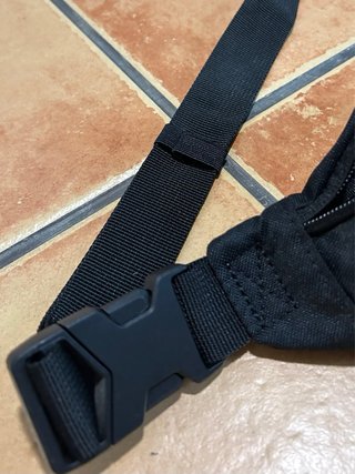 Riñonera Nike Negra