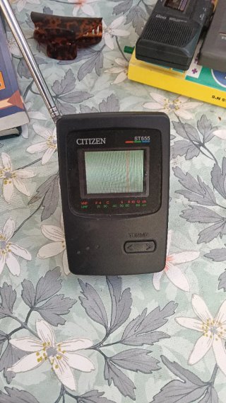 Mini TV LCD Portátil Citizen ST555