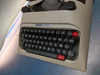 Maquina de escribir, Olivetti lettera 12, buen estado