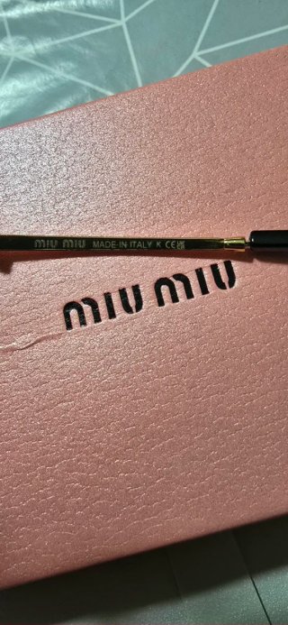 Gafas Miu Miu Rosas y Doradas