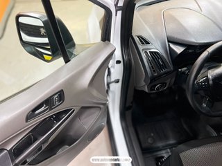 FORD CONNECT,3 PUERTAS CON 2 AÑOS DE GARANTIA