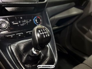 FORD CONNECT,3 PUERTAS CON 2 AÑOS DE GARANTIA