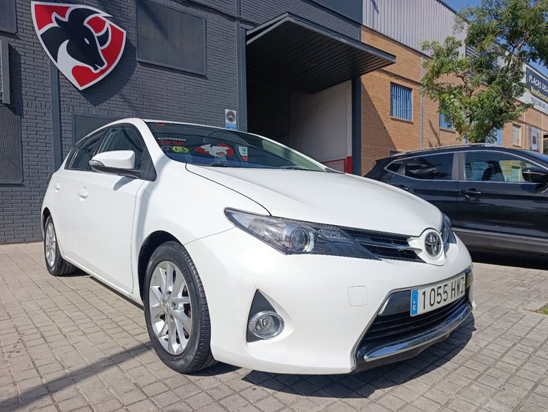 Toyota Auris 120D ACTIVE (2014-) 2014, foto 3