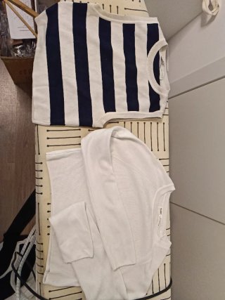 Ropa talla S ,niña. Tops, vestidos, chaqueta etc..