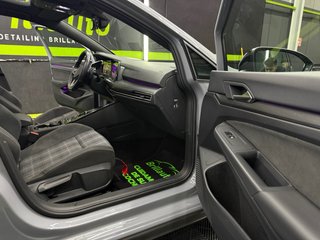 VOLKSWAGEN GOLF VIII GTD