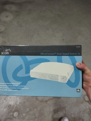 3Com OfficeConnect Dual Speed Switch 16