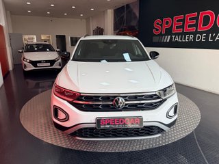 VOLKSWAGEN TRoc Dark Line 1.0 TSI 85kW 115CV