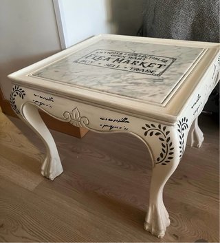 Mesa auxiliar restaurada mármol y madera